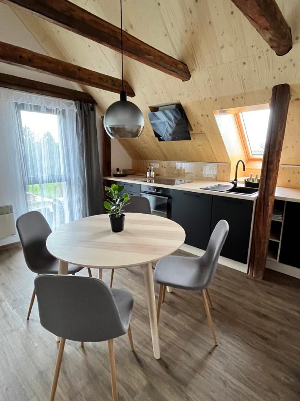 Sanky Apartmany Liberec Luaran gambar