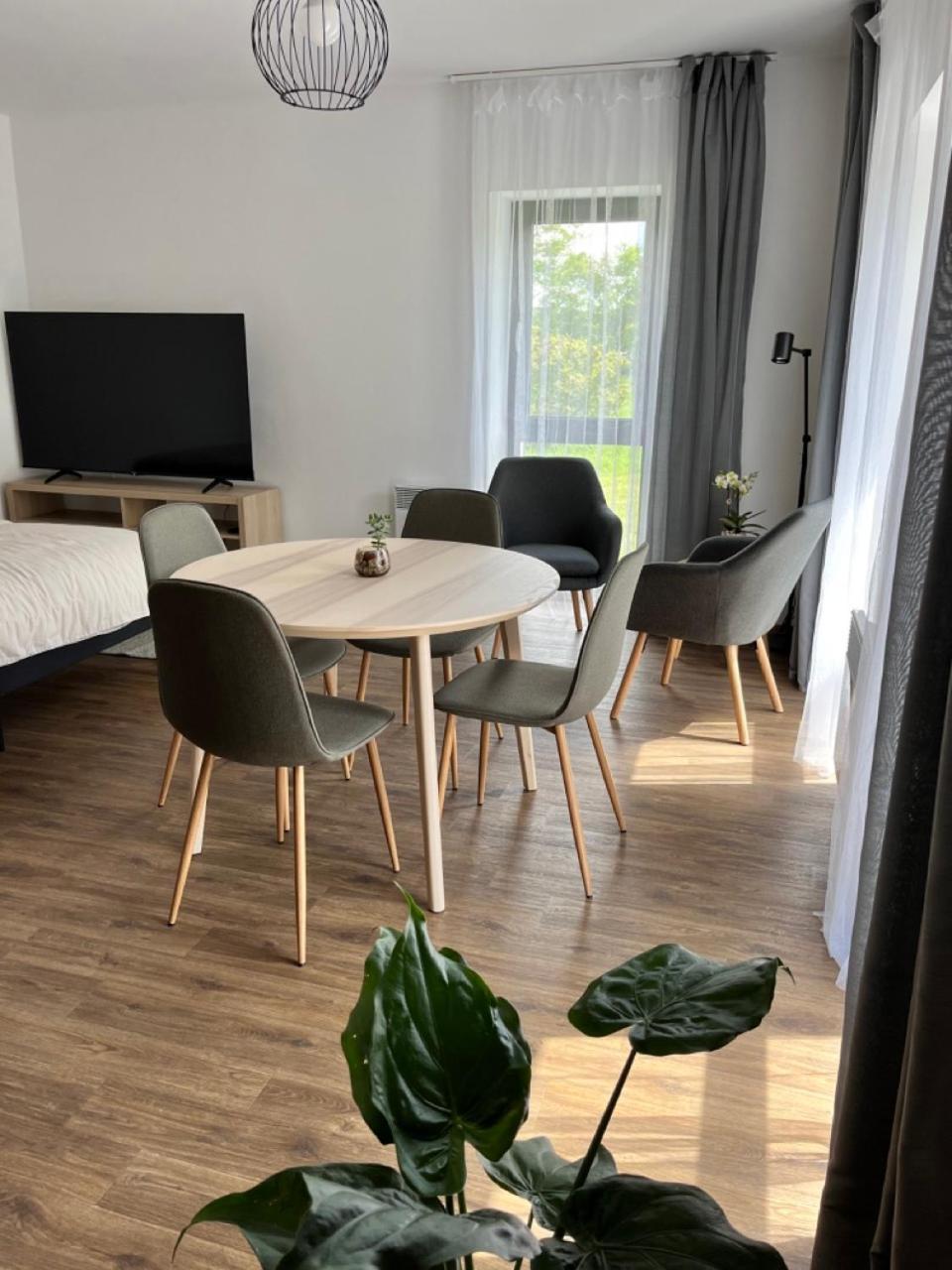 Sanky Apartmany Liberec Luaran gambar