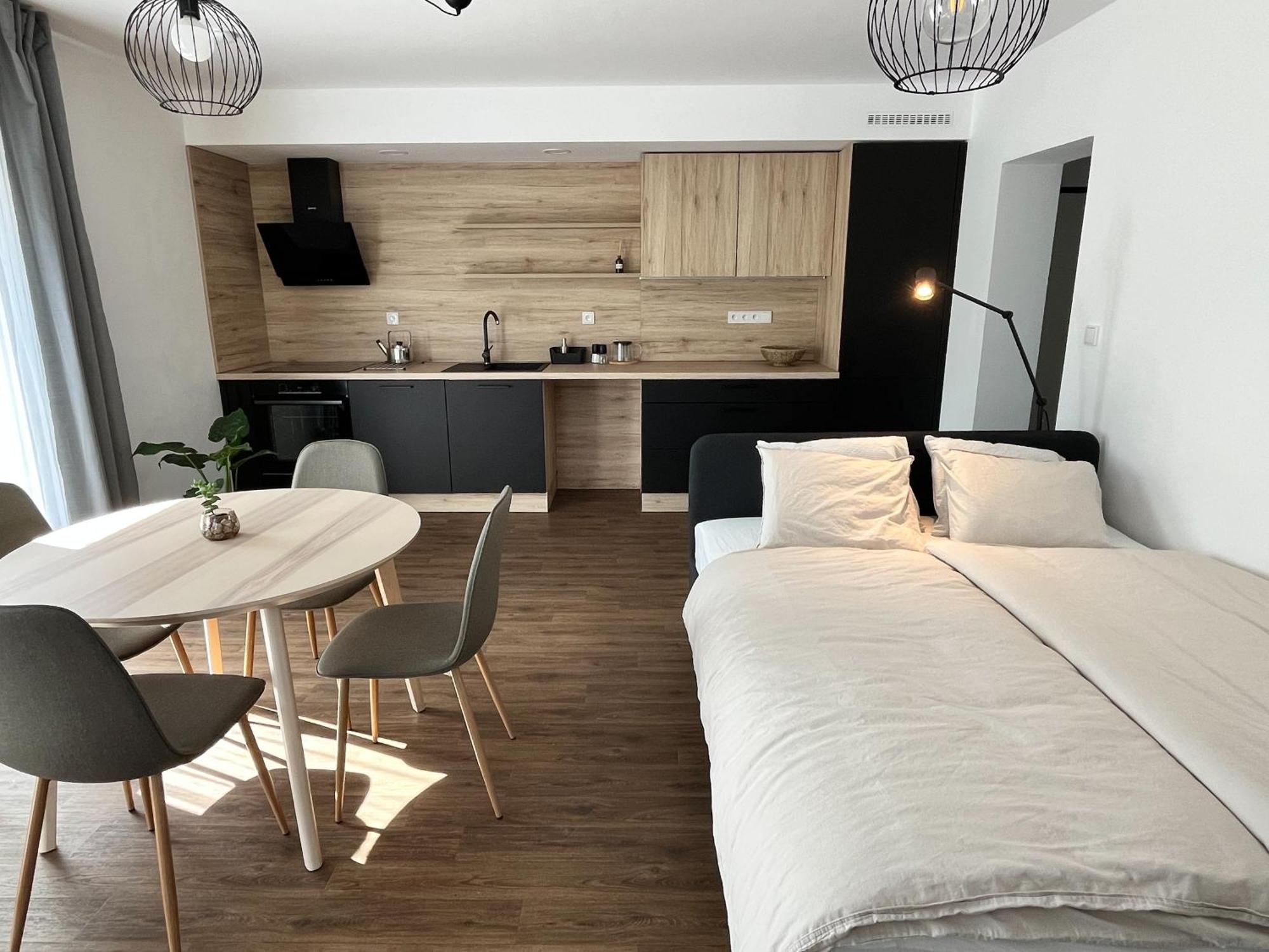 Sanky Apartmany Liberec Luaran gambar