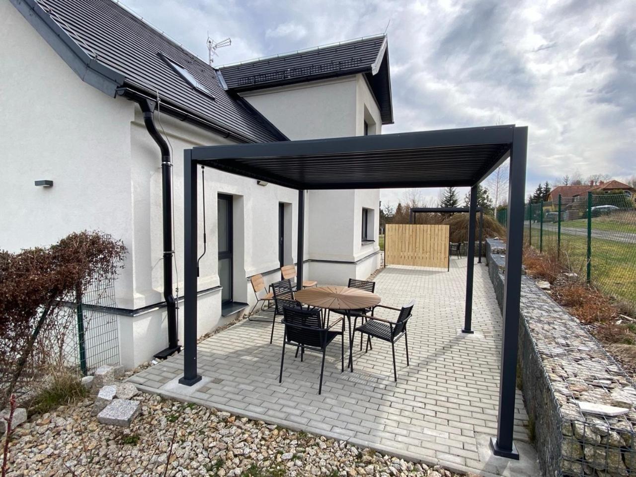 Sanky Apartmany Liberec Luaran gambar